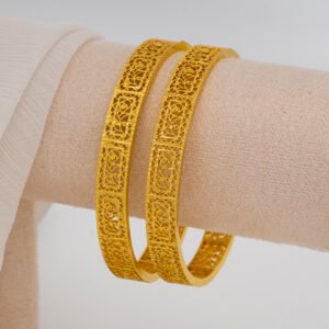 European And American Closed Bracelet Women's Imitation Gold Bracelet Light Luxury