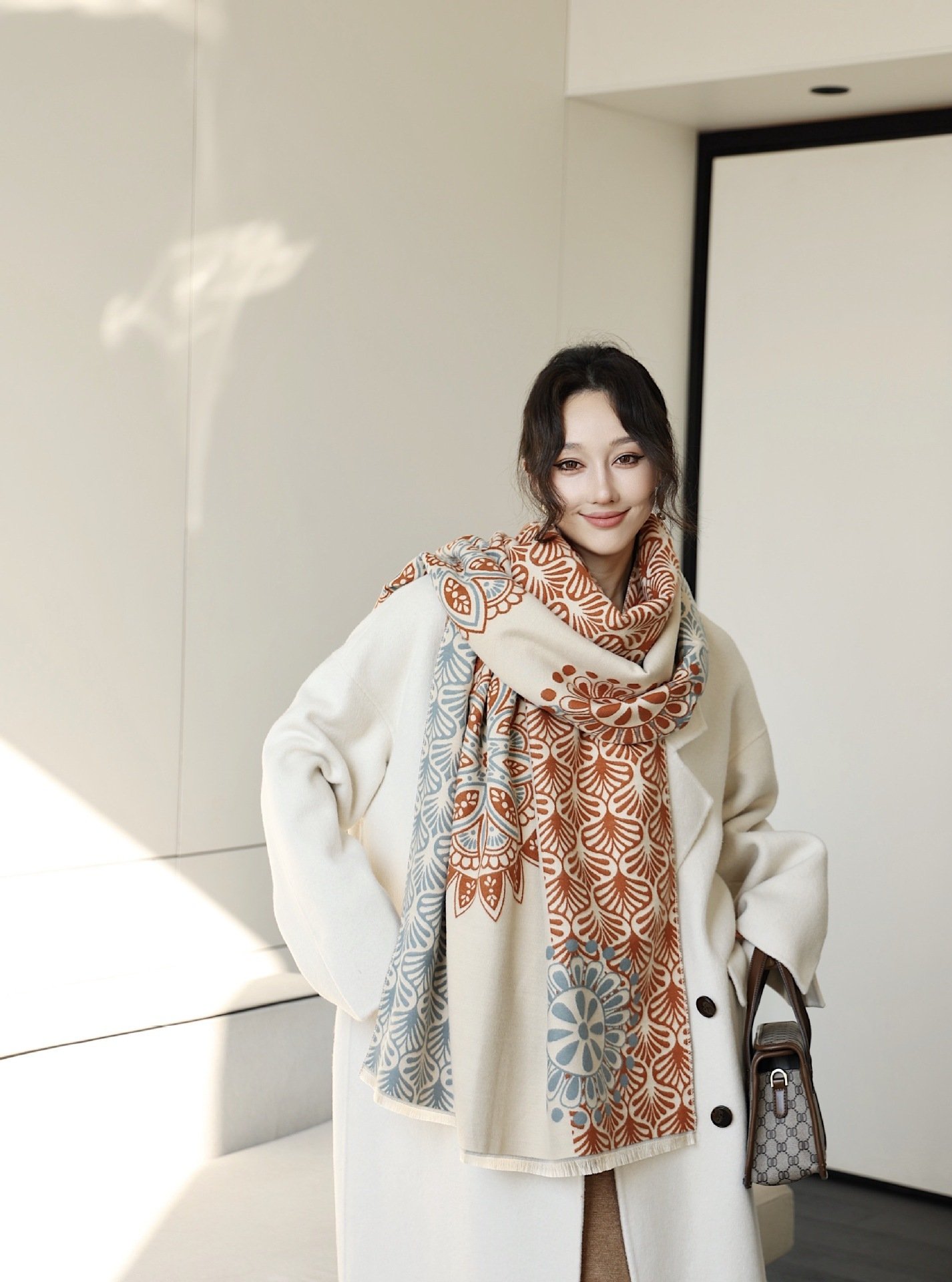 Autumn And Winter High Sense Office Shawl Dual-use Korean Style - Image 9