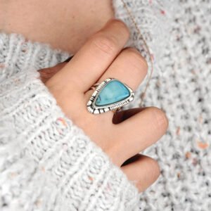 Alternative view of Vintage-style Marble Irregular Triangular Geometric Ring