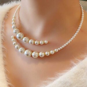 Double-layer White Clavicle Vintage Necklace Collar Socialite Style
