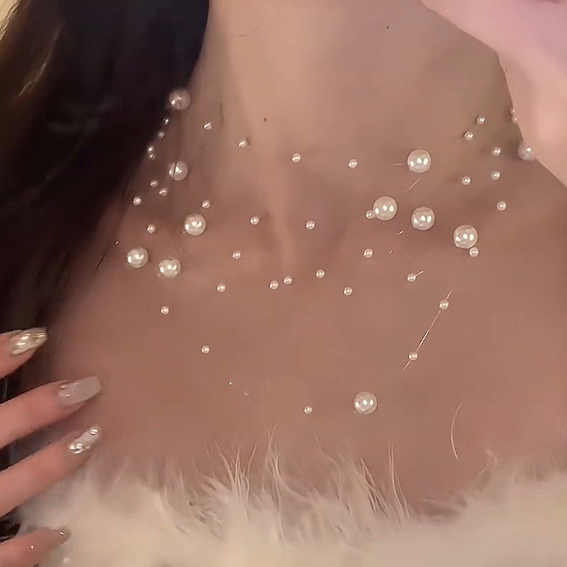 Women's Multi-layer Pearl Necklace Clavicle Chain - Image 2