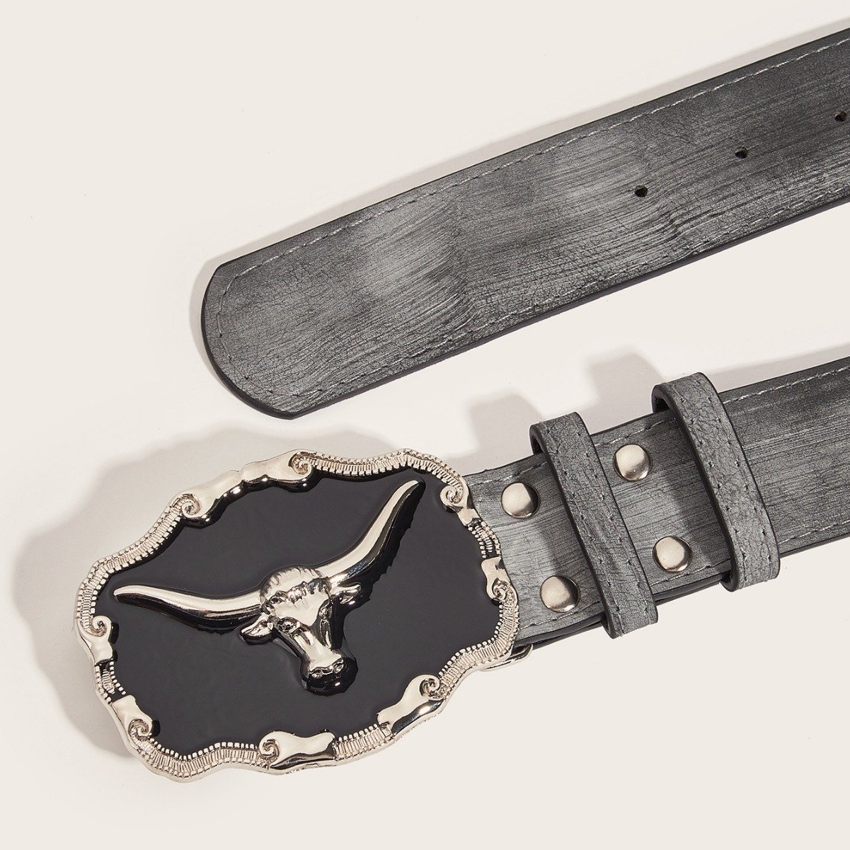 Retro Domineering Epoxy Cattle Head Buckle Women's Casual Men's Jeans Strap Personality Belt - Image 2